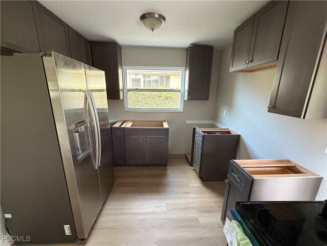 Building Photo - 19181 Tangerine Rd