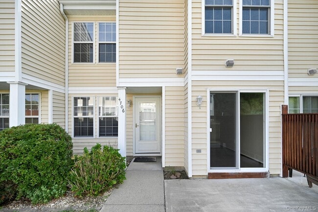 Building Photo - 4706 Whispering Hills Dr