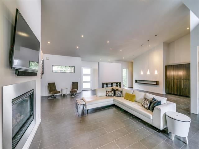 Building Photo - 919 Knott Pl