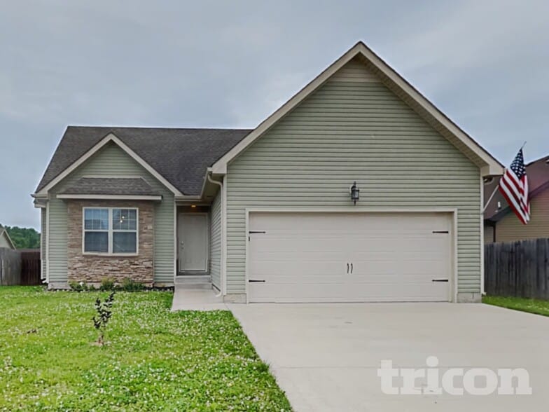 Building Photo - 2314 Spike Ct