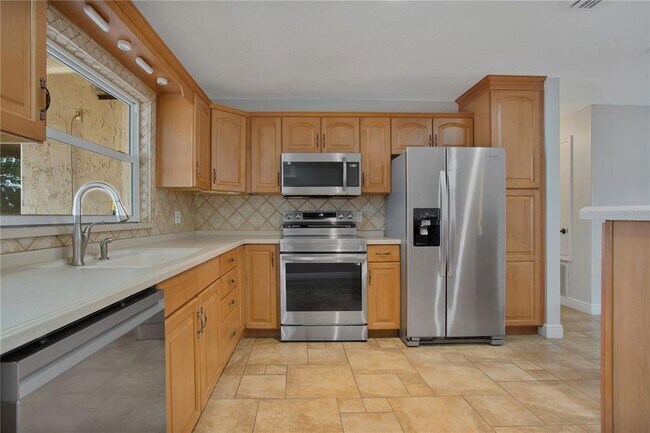 Building Photo - 8757 Harbor View Dr