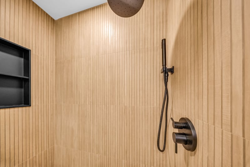 Building Photo - 232 Eden Roc Dr