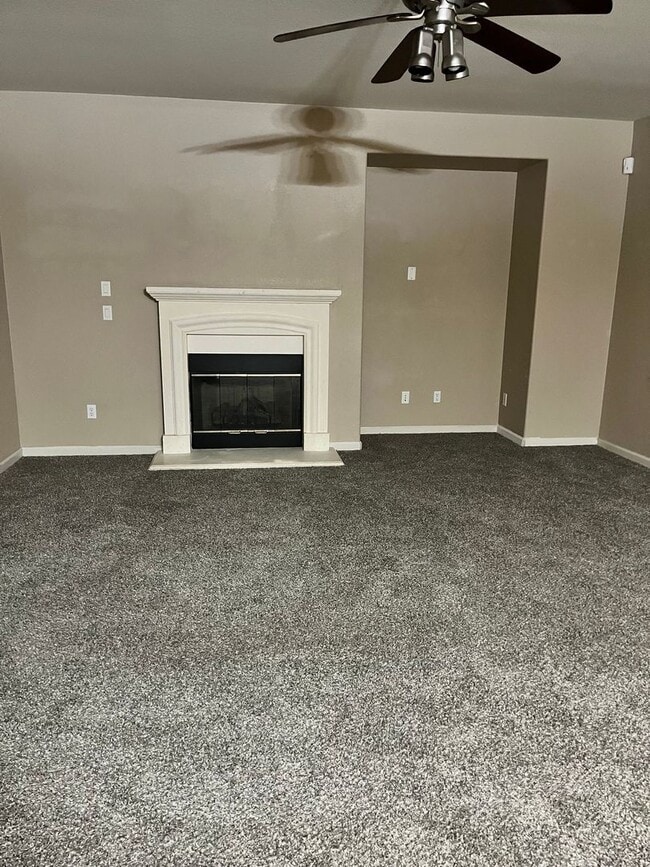 Building Photo - Beautiful 4 Bedroom 2.5 Bath home in Turlock