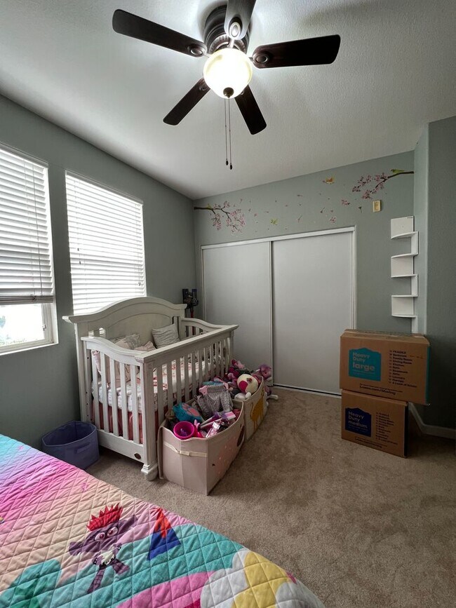 Building Photo - Gorgeous Townhome near Downtown Ventura & Beaches