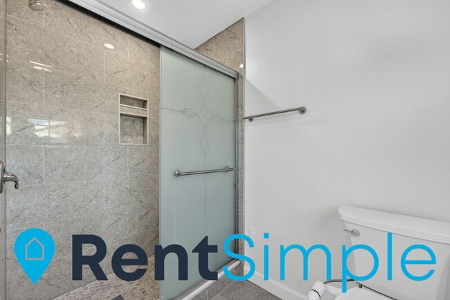 Building Photo - 1433 California St