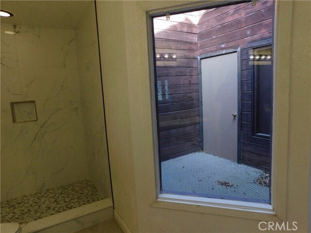 Building Photo - 21319 Conklin Ct