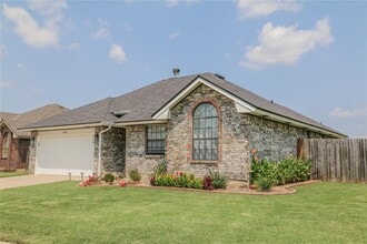 Building Photo - 13000 S Robinson Ave