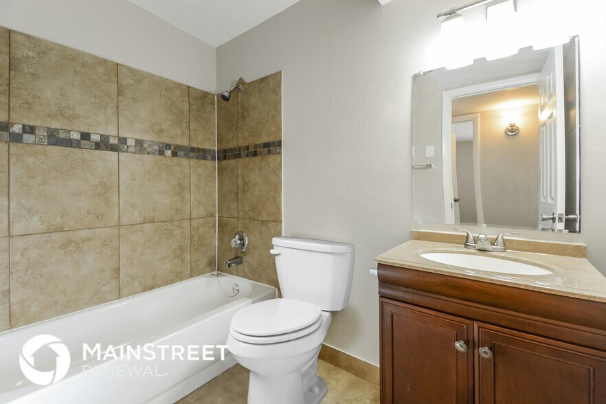 Building Photo - 4870 S Rosette Pl