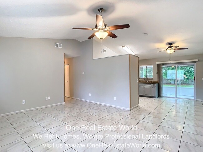Building Photo - 12929 Ohio Woods Ln