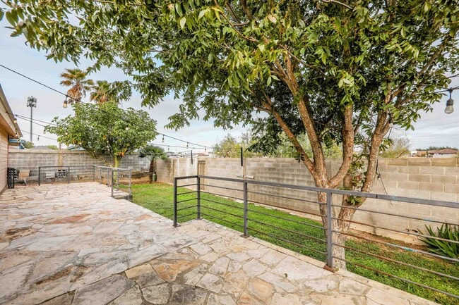 Building Photo - 9001 Taiga Ct