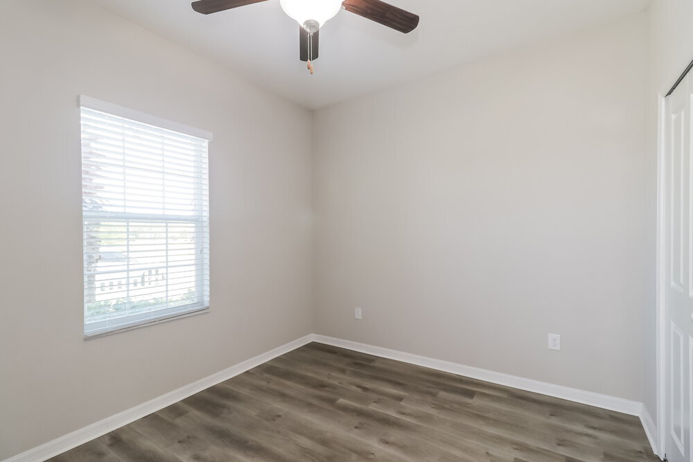 Building Photo - 8745 Park Bench Ct