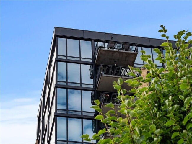 Building Photo - 1240 S 2nd St