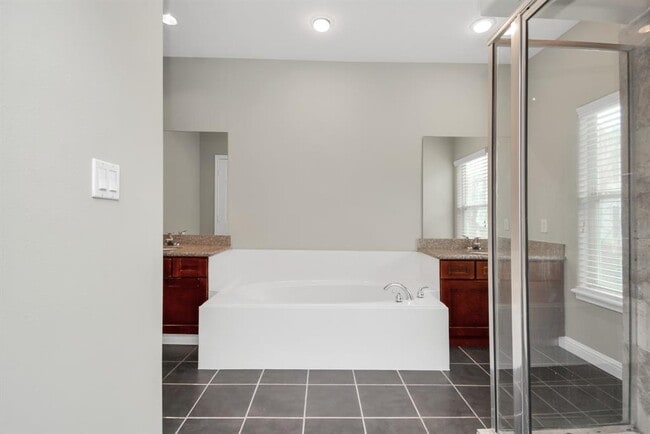 Building Photo - 15410 Addicks Stone Dr