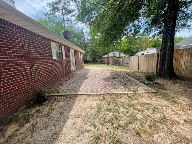 Building Photo - 3007 Pine Lake Ct