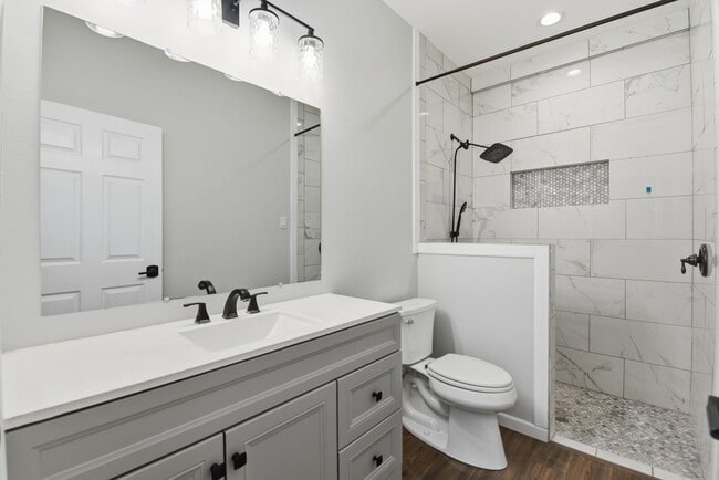 Building Photo - 19330 Veterans Rd