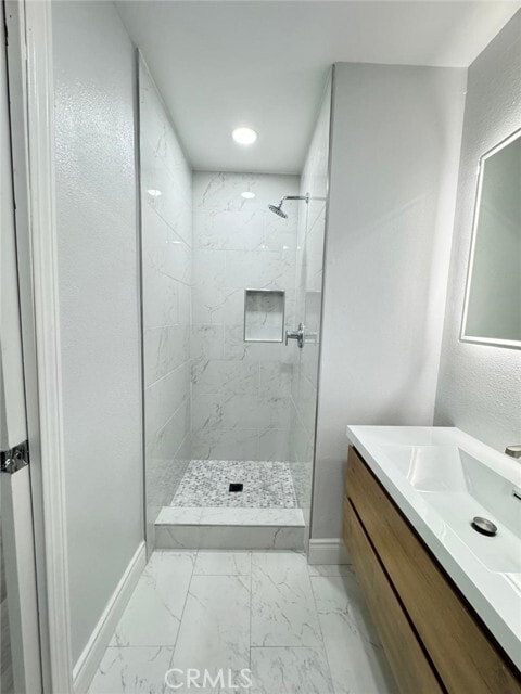 Building Photo - 875 Ponderosa Dr