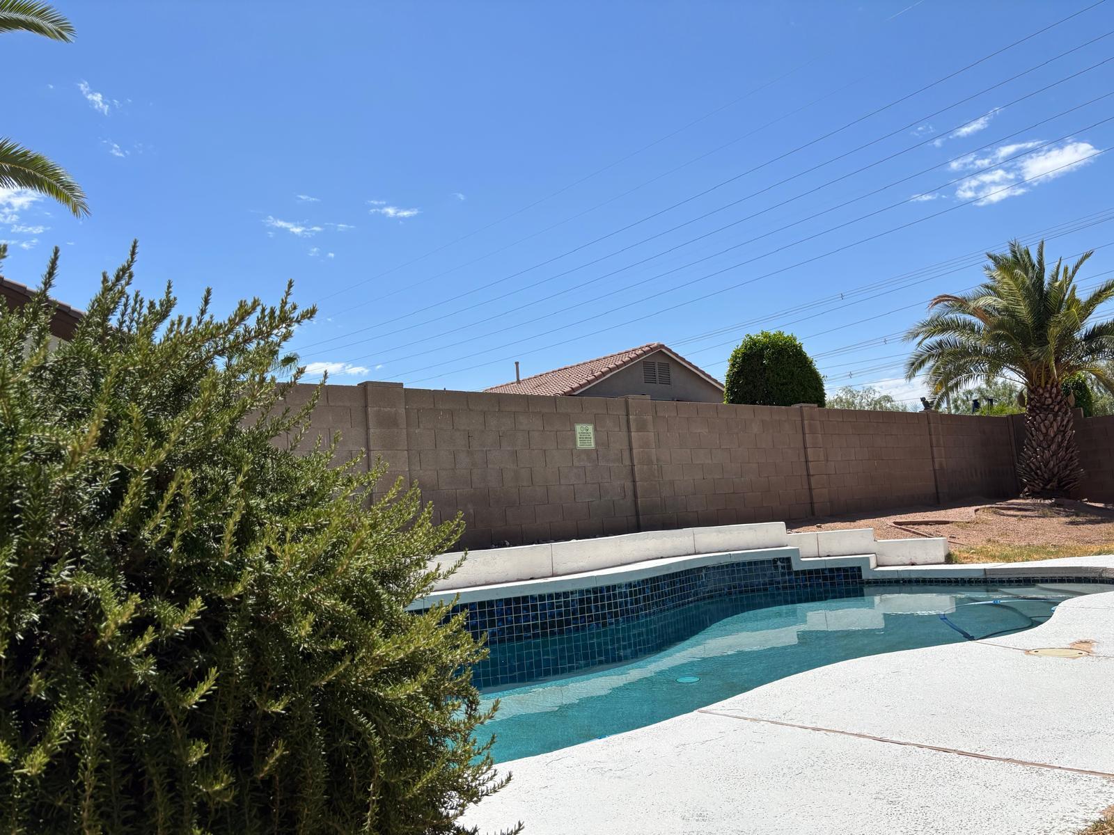 Building Photo - 3131 S Chatsworth Cir