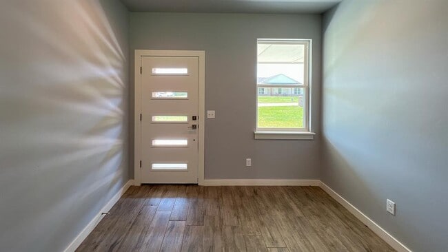 Building Photo - 17611 Natalie Ct