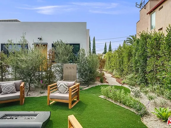 Building Photo - 2512 16th St