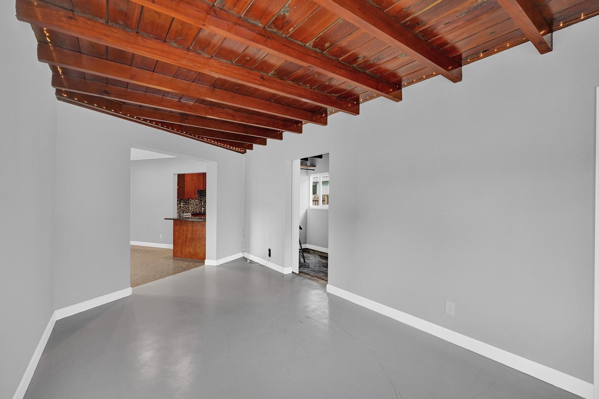 Building Photo - 1101 SW 8th Ter