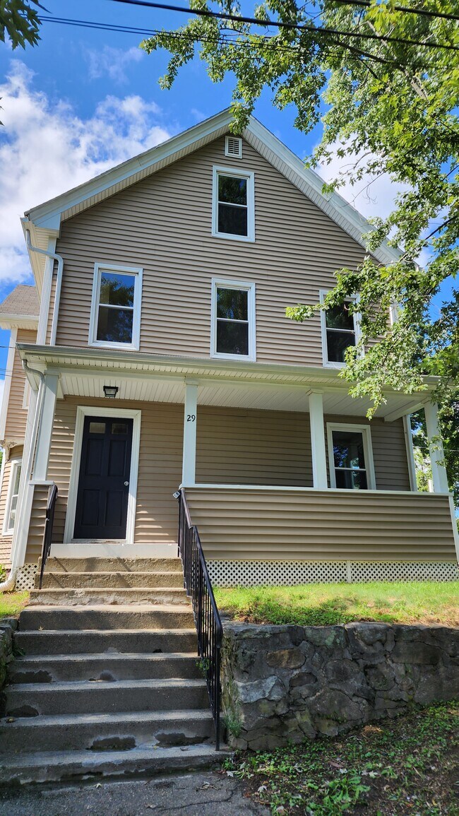 Primary Photo - 29 Bicknell St