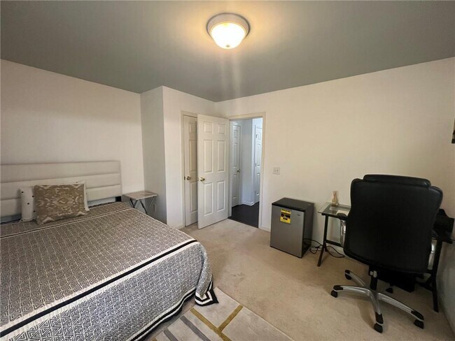 Building Photo - 2507 Ivey Crest Cir