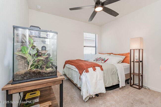 Building Photo - 943 Remington Green Dr SE