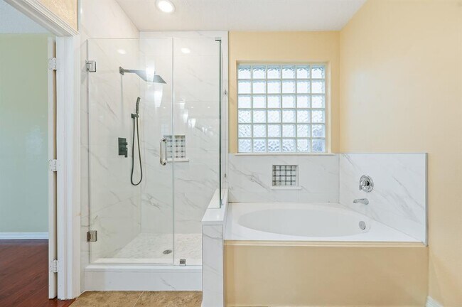 Building Photo - 6503 Faulkner Ridge Dr