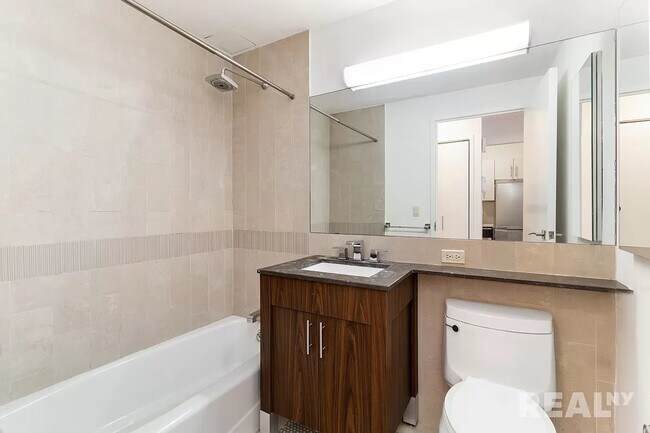 Building Photo - 30 West 18th Street