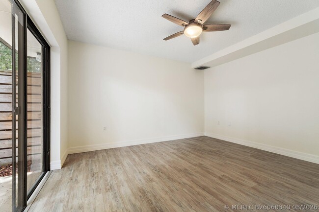 Building Photo - 630 6th Terrace