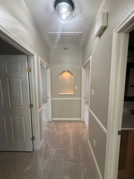 Building Photo - 125 Dove Ln