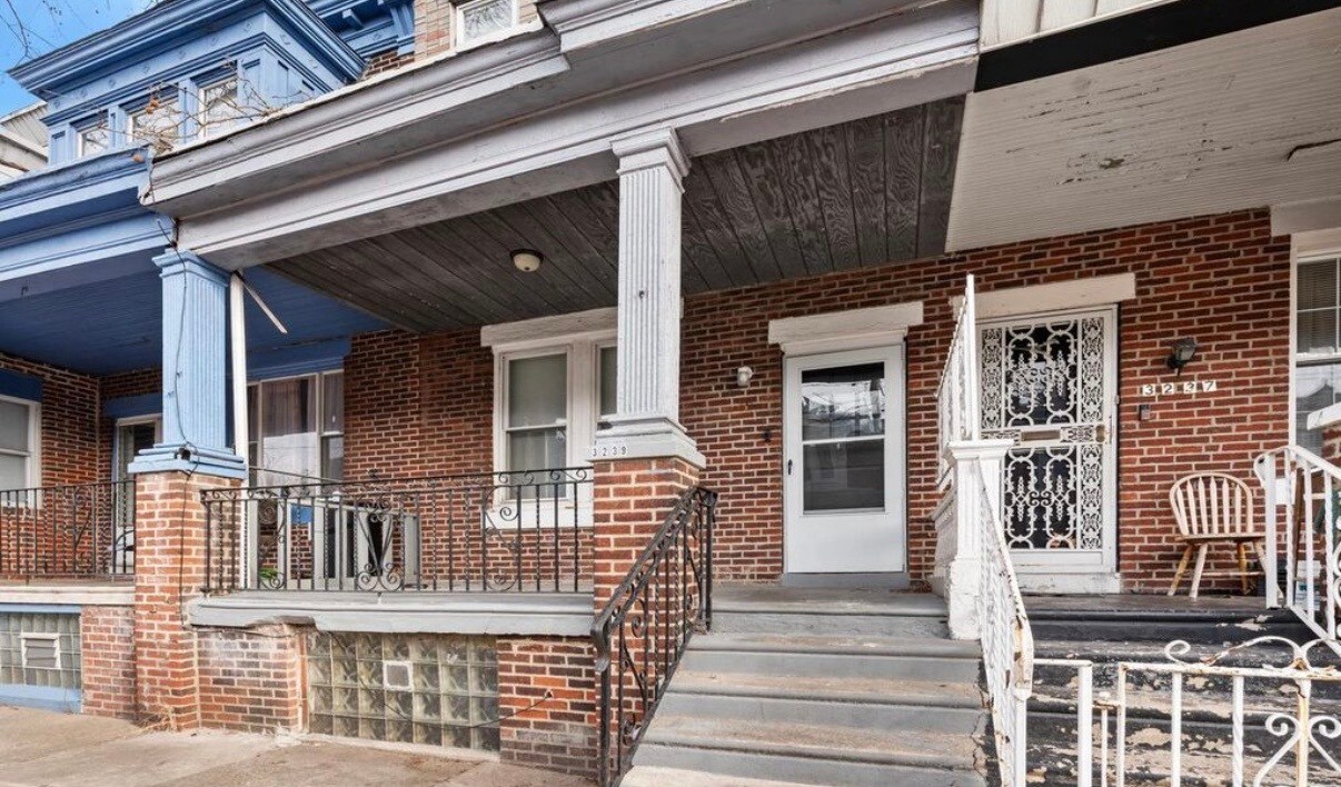 Building Photo - 3239 N 26th St