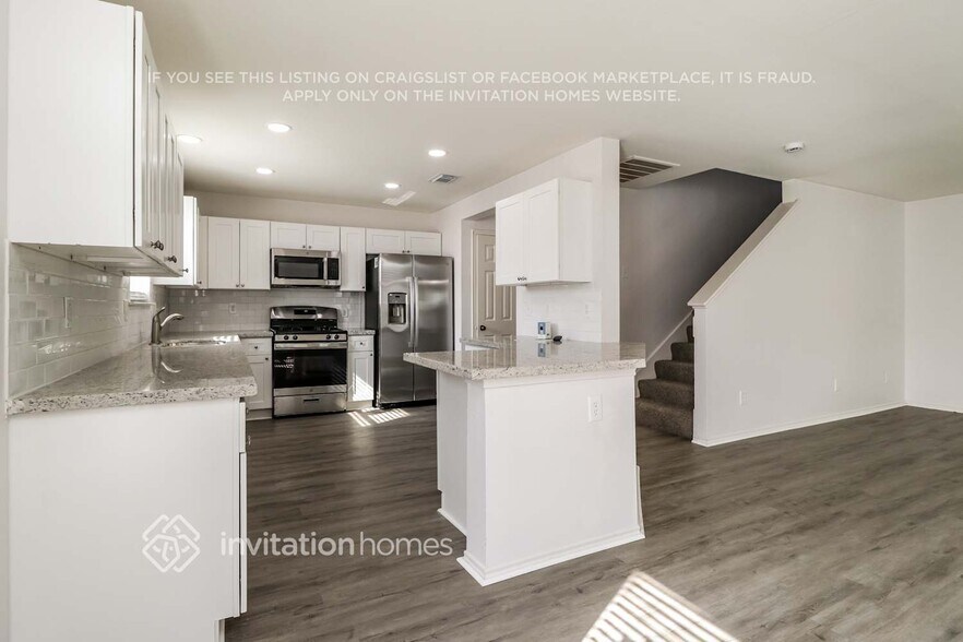 Building Photo - 20735 Desert Shadows Ln