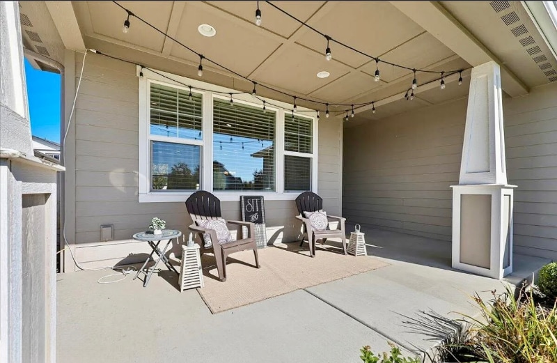 Building Photo - 3041 W Pascal Dr