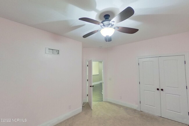 Building Photo - 122 Saltwater Landing Dr