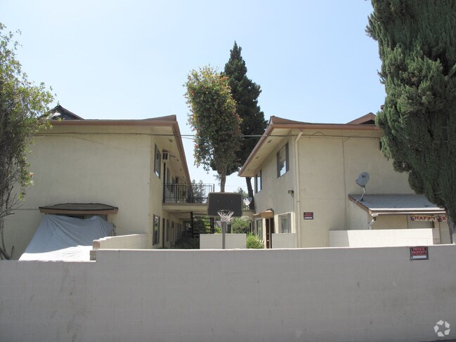 Building Photo - 1014 Buena Vista St