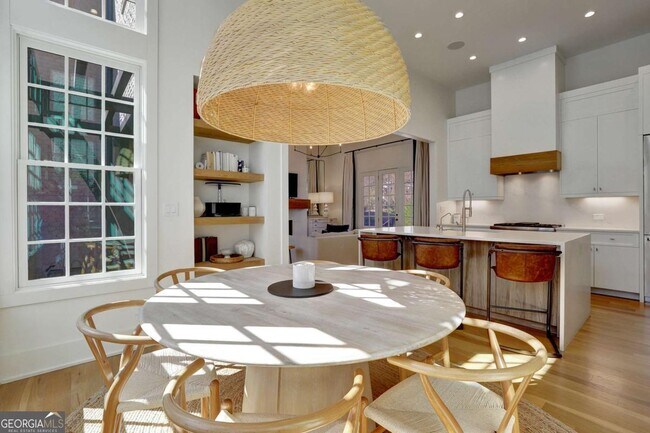 Building Photo - 118 Gainey Ln