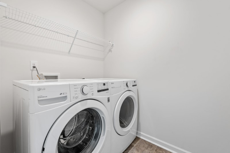 Building Photo - 121 Bayridge Rd