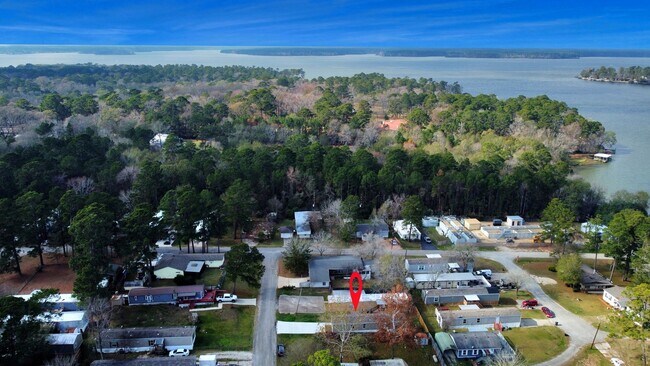 Building Photo - 13718 Brigadier Dr