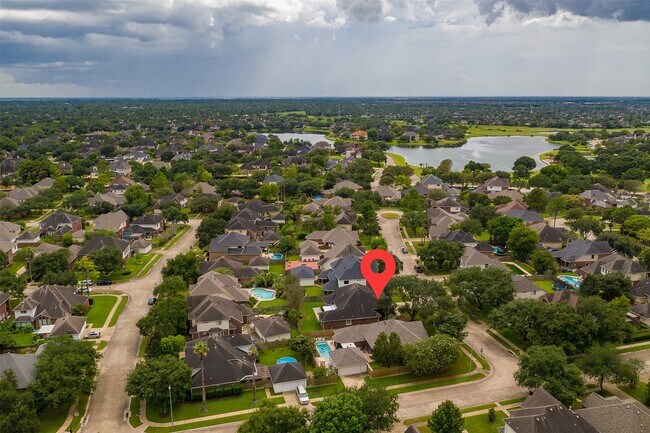 Building Photo - 2407 Hanston Ct