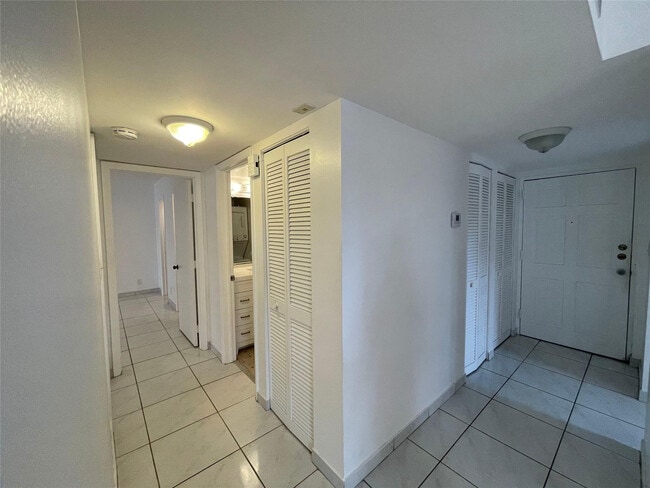 Building Photo - 4155 NW 90th Ave