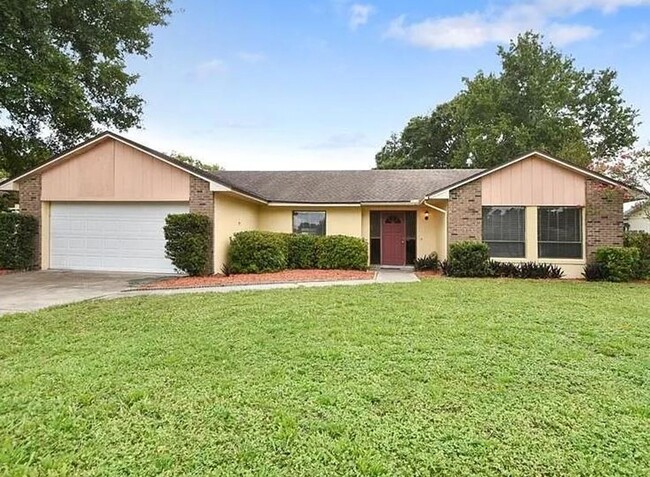 Primary Photo - Deerwood Community 4 bedroom/3 bath Single...