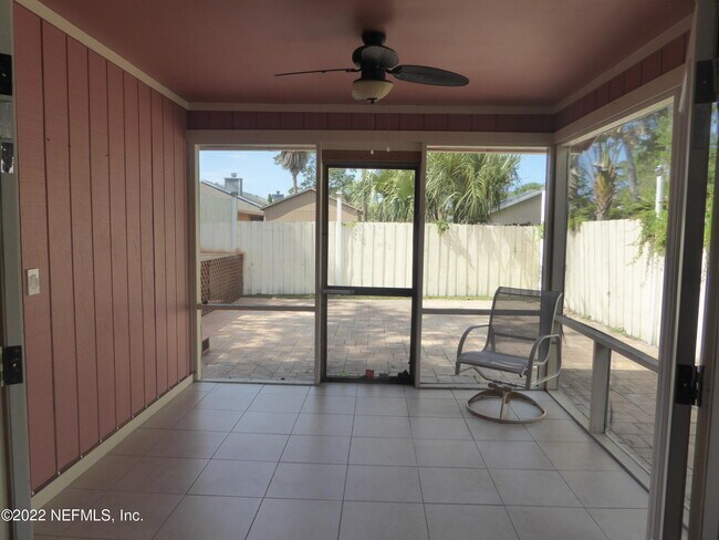 Building Photo - 14317 Coral Reef Dr S