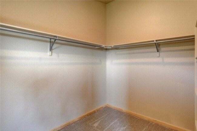 Building Photo - 136 Gail Ln