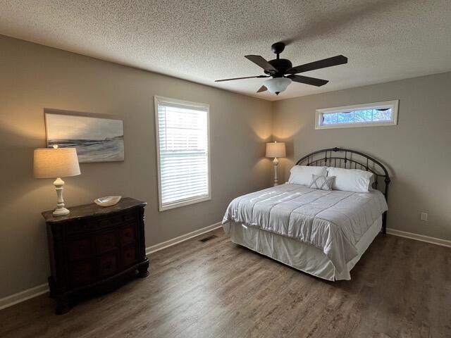 Building Photo - 70 Townhouse Ct