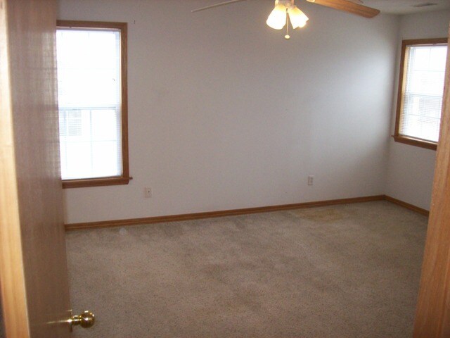 Master Bedroom - 3027 N Fremont Ave