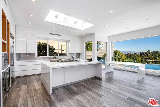 Building Photo - 16457 Westfall Pl