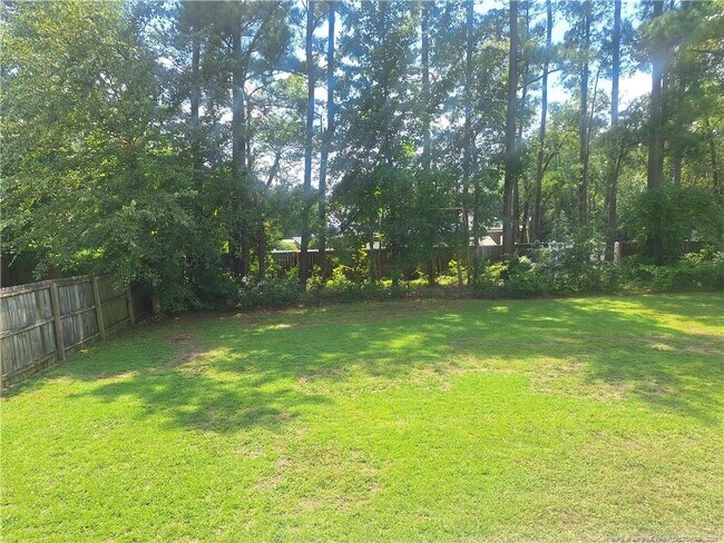 Building Photo - 2083 Broadman Ave