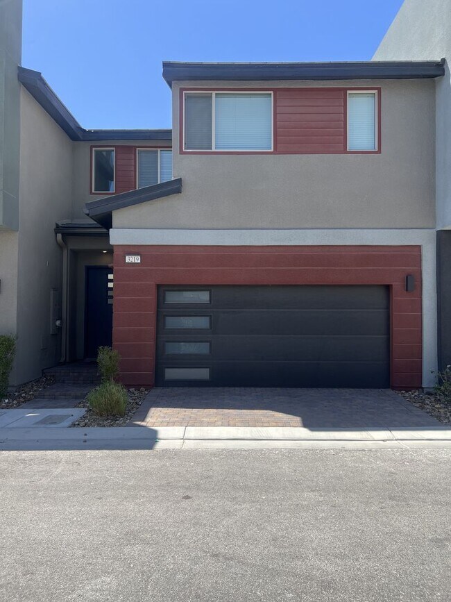 Primary Photo - A Fabulous 2 Bedroom, 2 Bathroom townhome ...