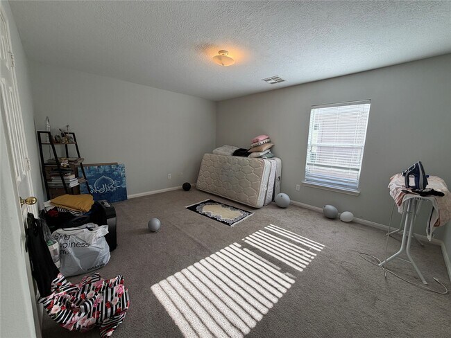 Building Photo - 25222 Ibris Ranch Dr